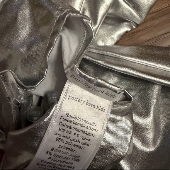 NWOT Pottery Barn Kids Silver Astronaut Costume 4-6 - Picture 5 of 6
